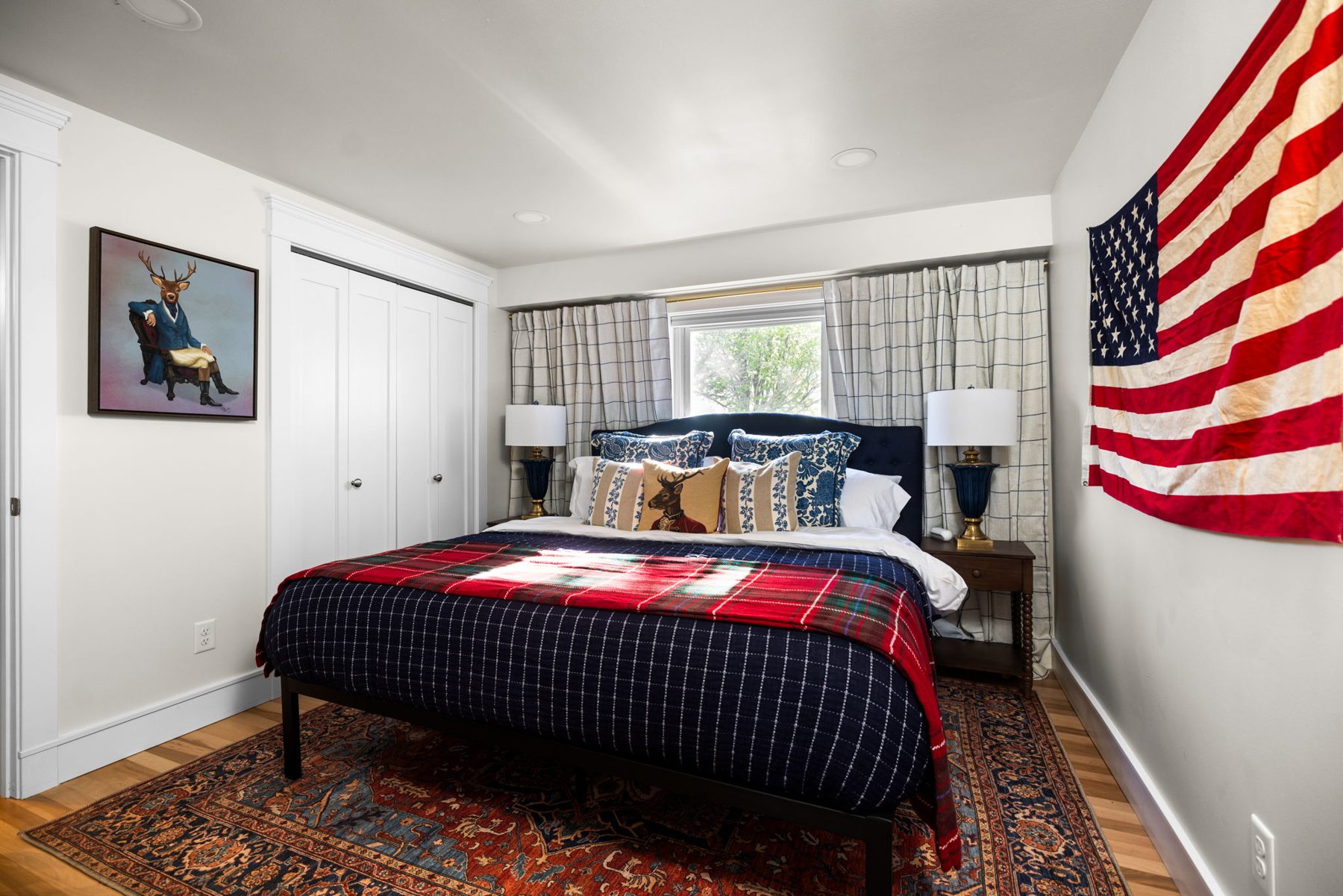 Farmhouse bedroom